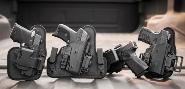 ALIEN GEAR SHAPESHIFT CORE CAR - PACK RH TAURUS PT111/PT140 BL